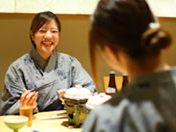 【スタンダード】本館母屋客室でお篭りステイ 夕食はすき焼き御膳【朝夕お部屋食】