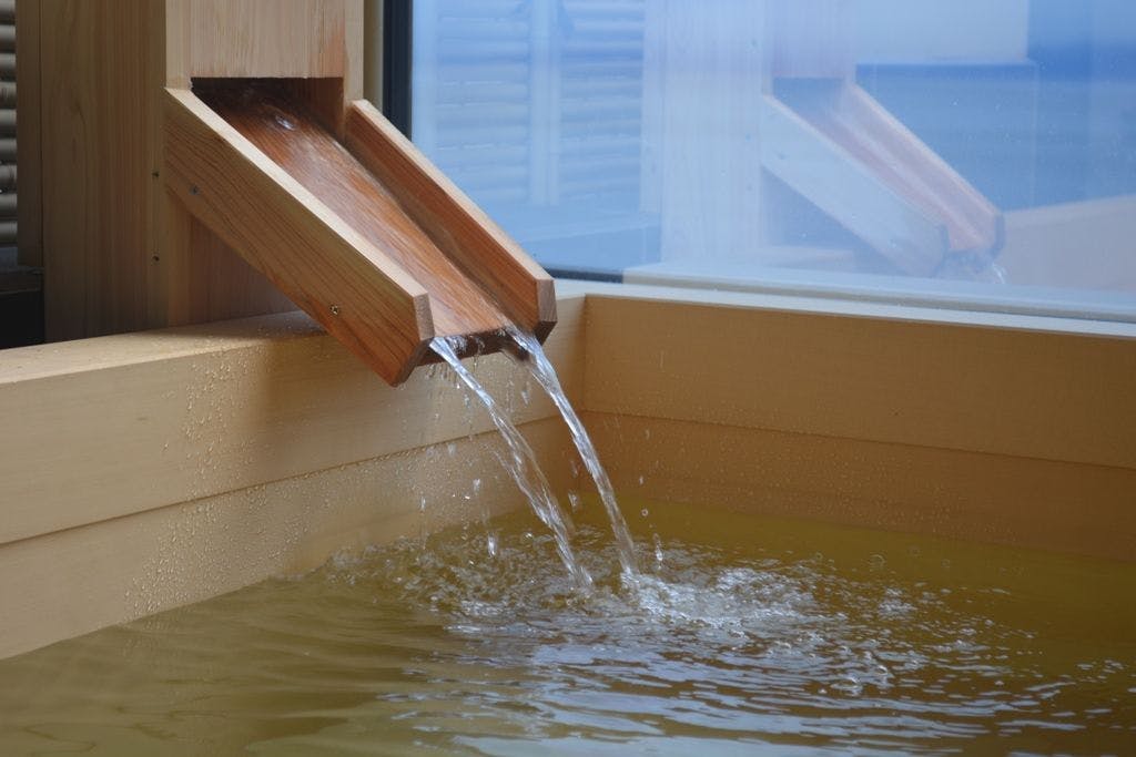 感動の海景色　新海花亭いずみ