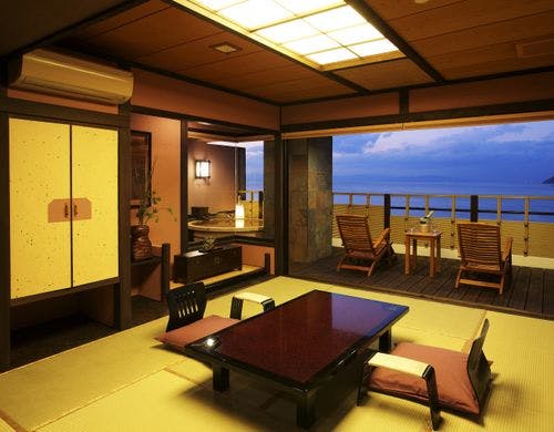 最上階「贅の和洋室・ベッドルーム」例