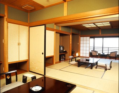 駿河湾側「贅の二間和室・Bタイプ」客室例