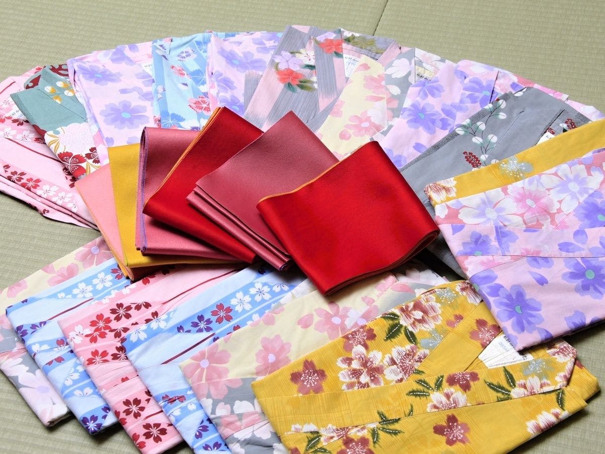 ■【サービス】女性限定で色浴衣無料貸出！