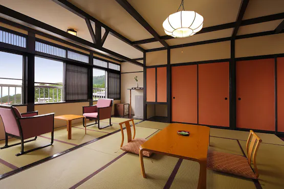 【レトロ風和室8畳】