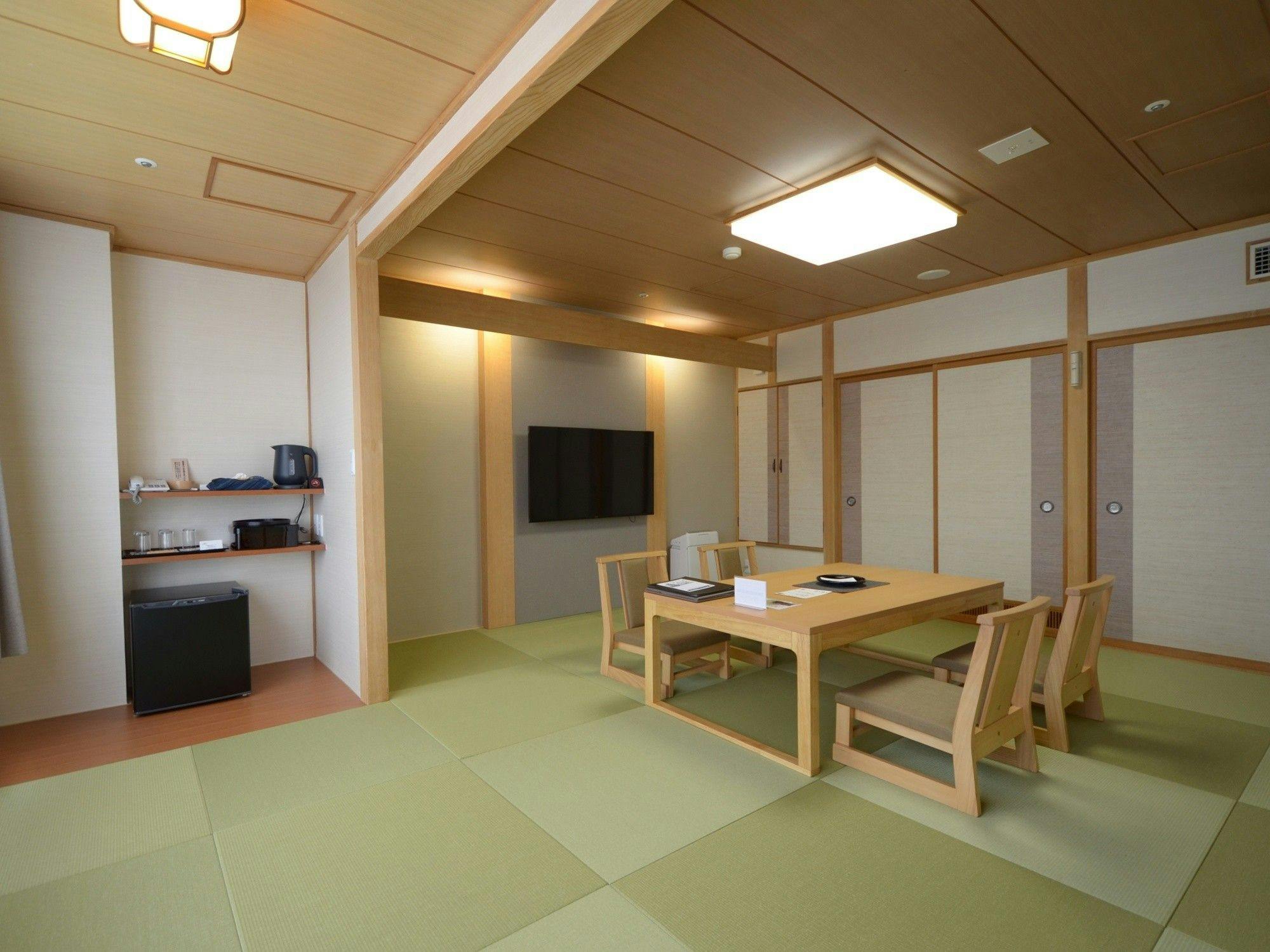 【금연】본관 화실＜8조～＞