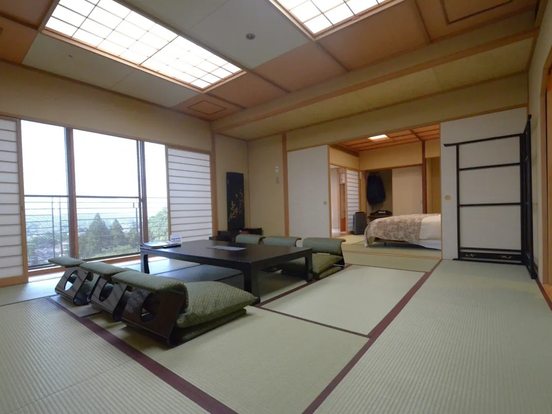 ■【朱雀亭】特別室/城下町側