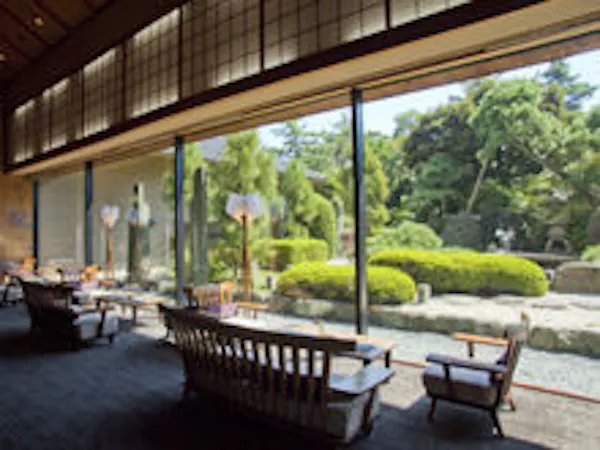 【スタンダード】おもてなしに癒される美食宿でゆったり贅沢旅を<2食付>