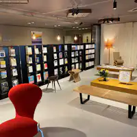 【館内施設】ライブラリー