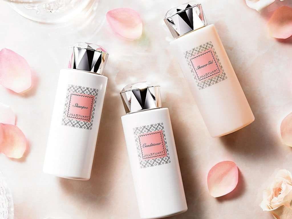 Jill Stuart สิ่งอำนวยความสะดวก