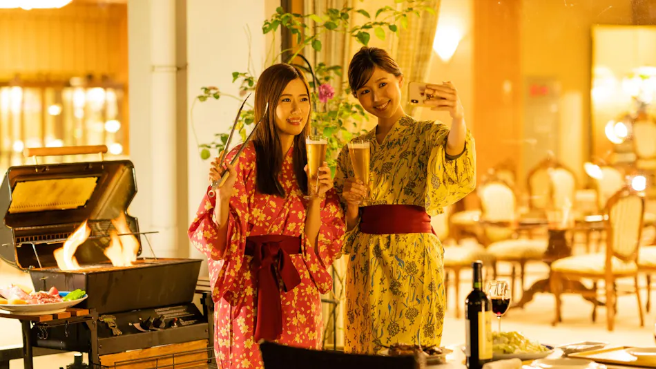 Accommodation Overlooking the Echigo Plain and Yahiko Mountain Range - Hoho -