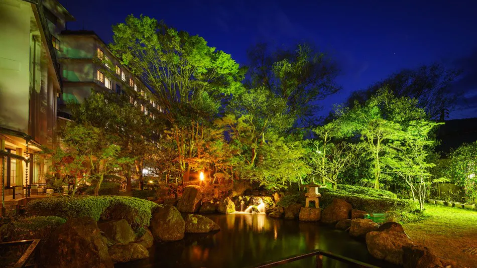 Accommodation Overlooking the Echigo Plain and Yahiko Mountain Range - Hoho -