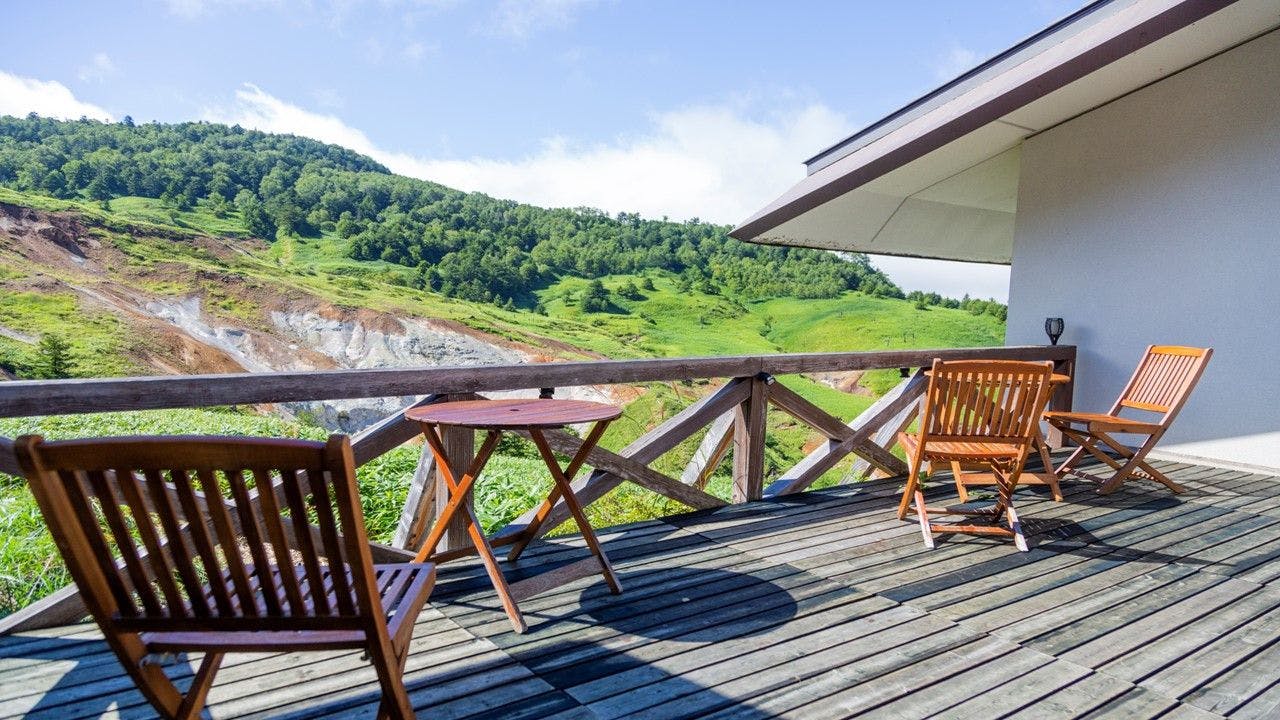 Teras dengan pemandangan menakjubkan