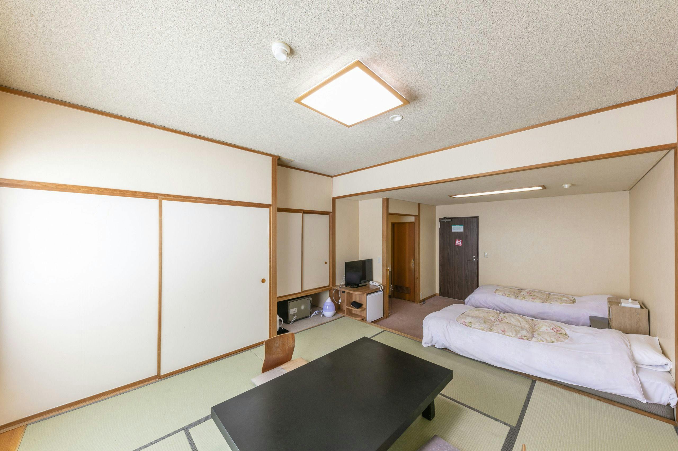 万座ホテルジュラク