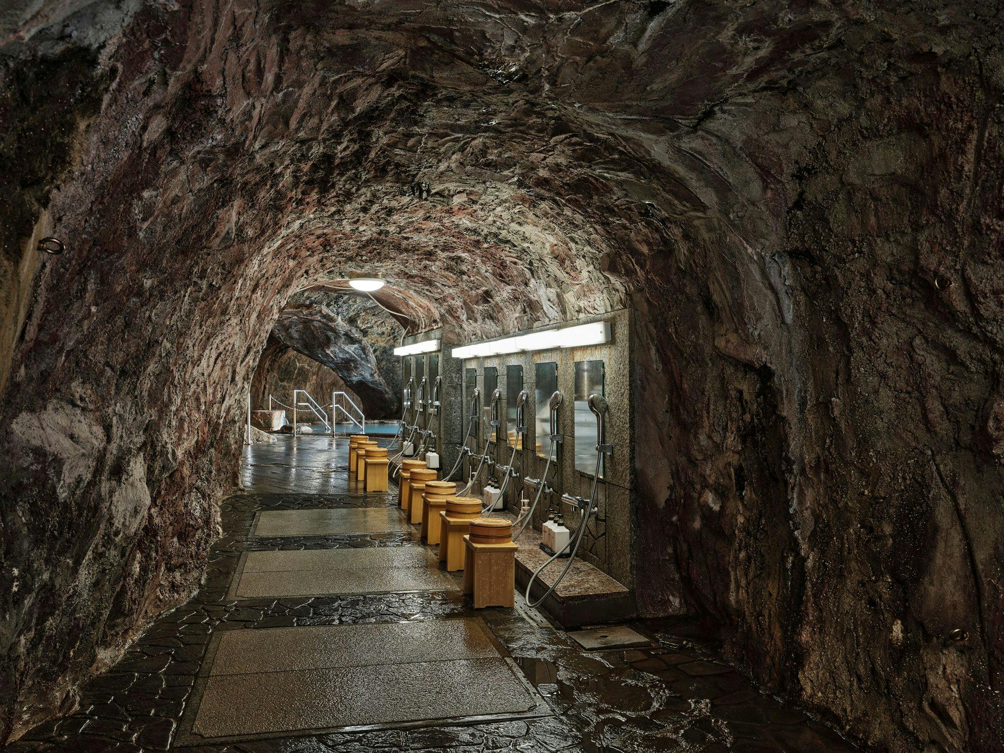 Natural Cave Onsen [Bokikido (Main Building)]