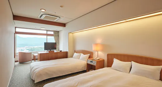 【山上館 洋室】
