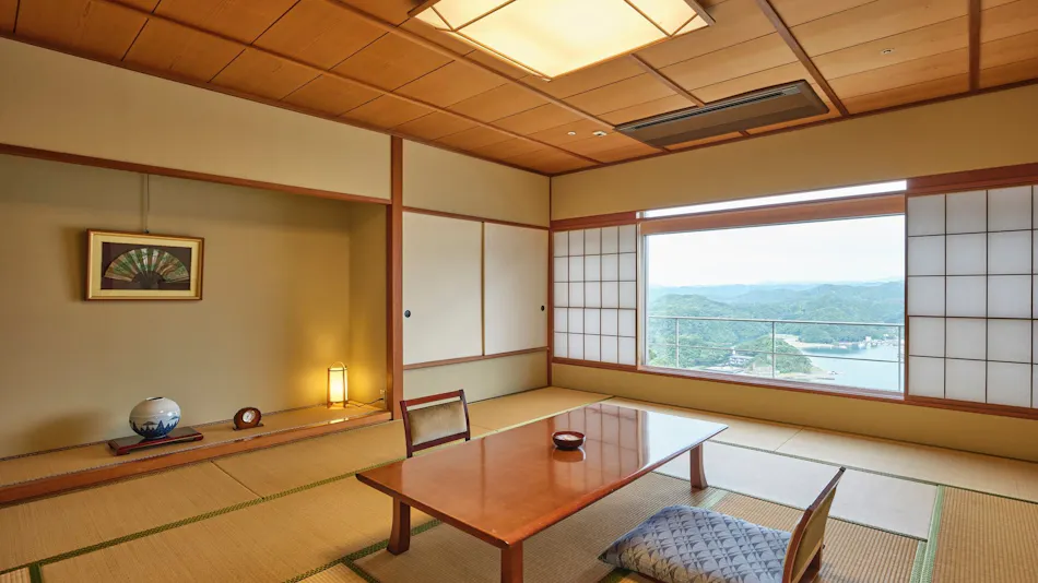 Hotel Urashima