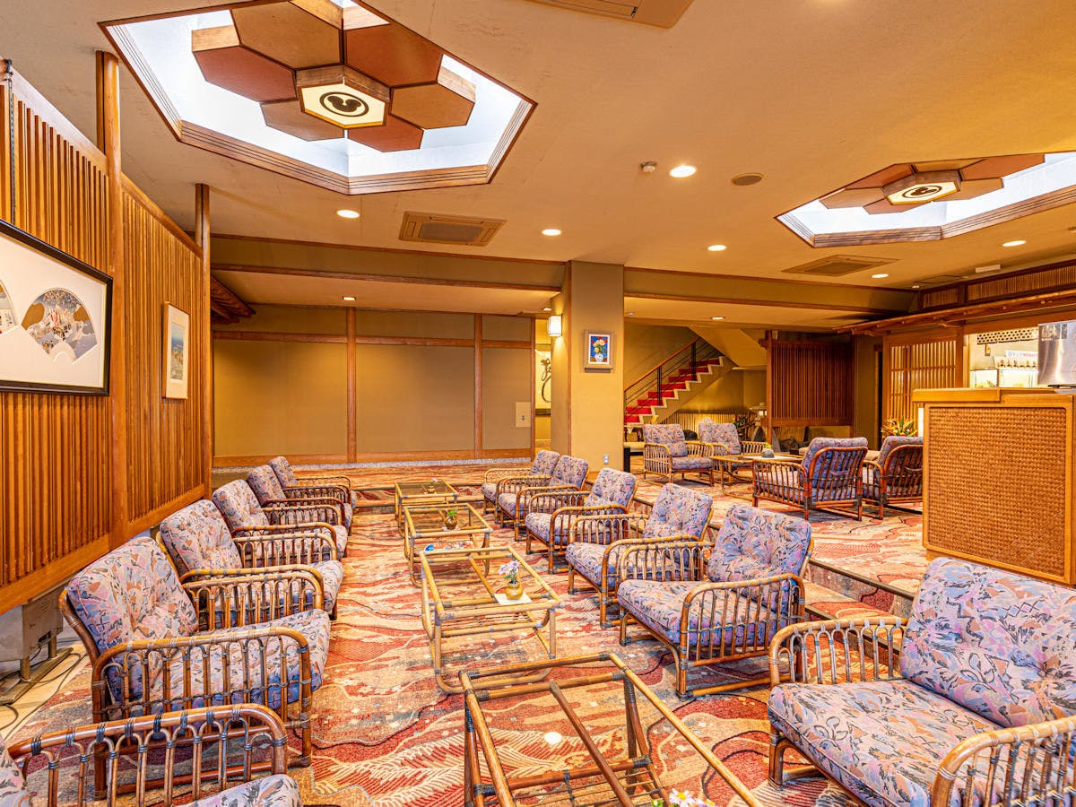 ล็อบบี้ที่คุณสามารถผ่อนคลายได้อย่างสบาย