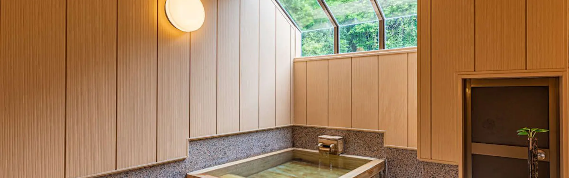 下田港を一望する絶景の宿 ホテル山田屋