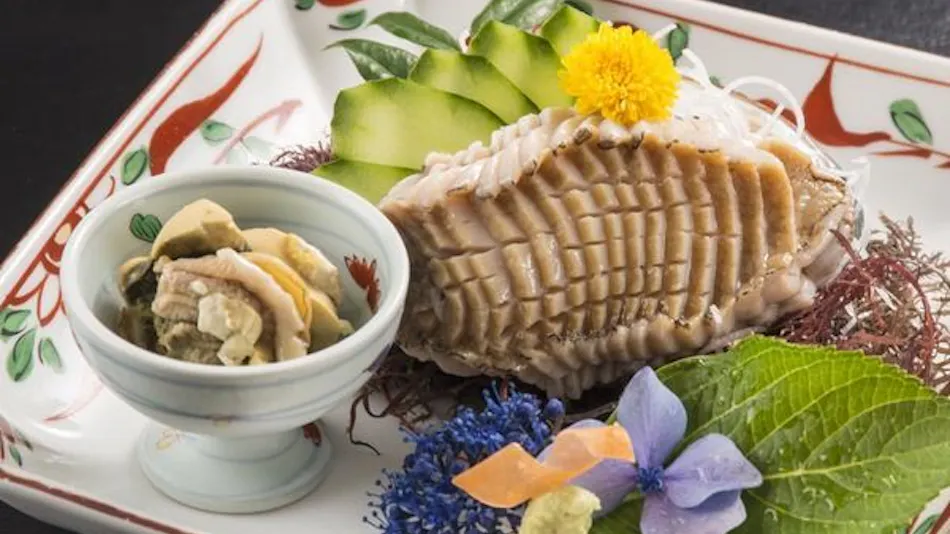 Hotel Yamadaya: A Spectacular Inn Overlooking Shimoda Port
