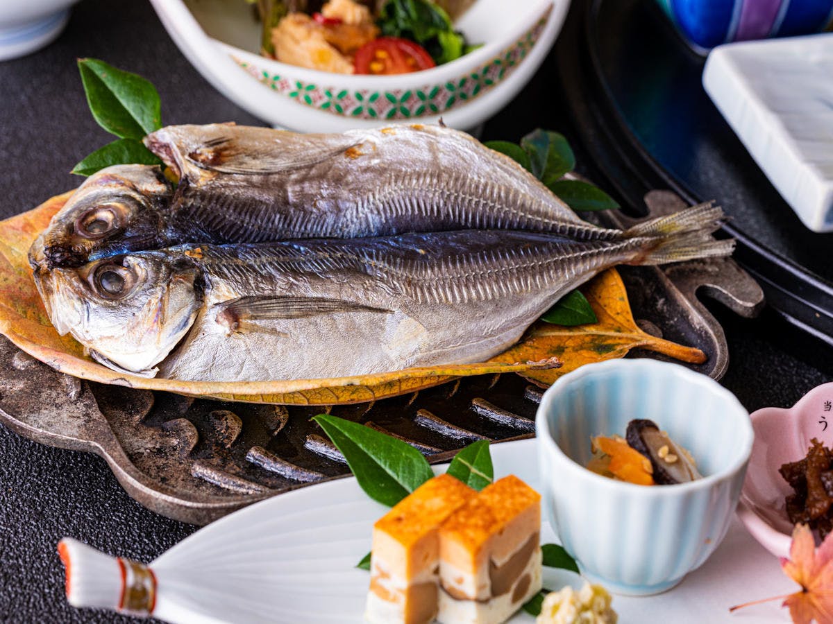 伊豆の朝ご飯といったら、鯵の干物。