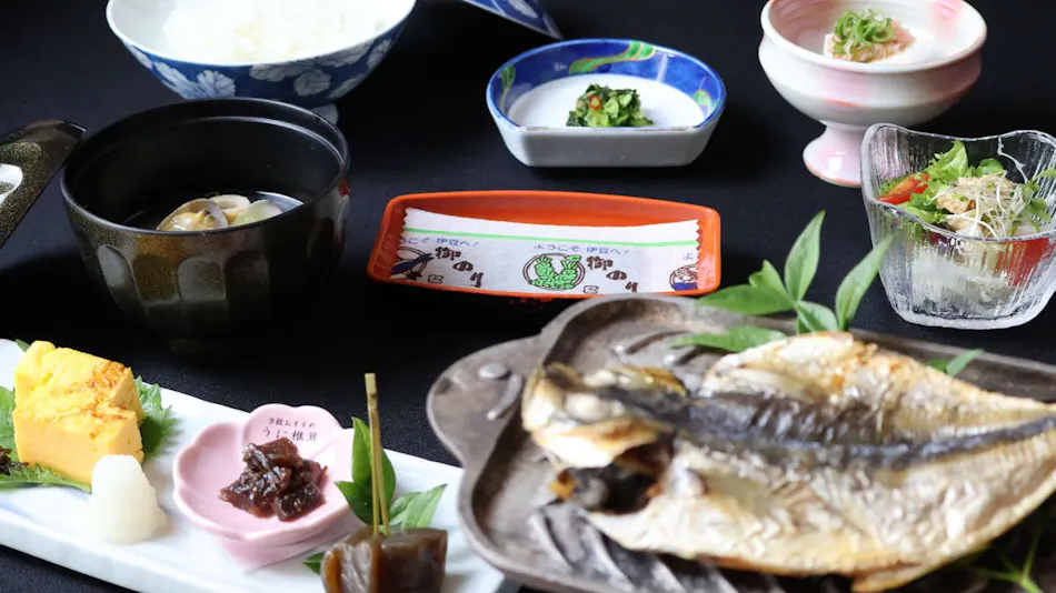 Hotel Yamadaya: A Spectacular Inn Overlooking Shimoda Port