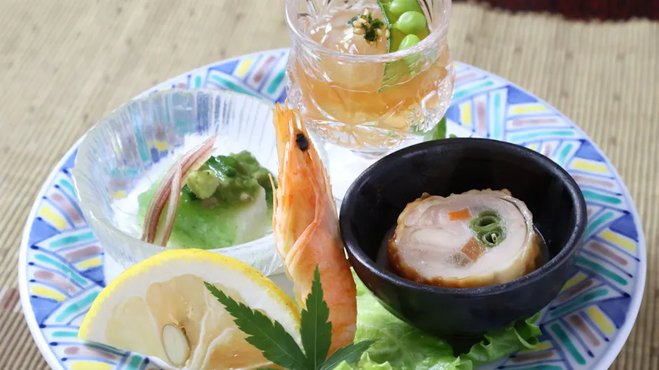 Hotel Yamadaya: A Spectacular Inn Overlooking Shimoda Port