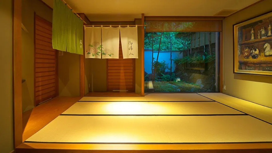 Hotel Yamadaya: A Spectacular Inn Overlooking Shimoda Port