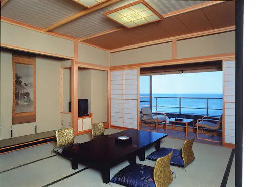 Bilik 'Yunagi' / Sisi Laut 12.5 tatami + 6 tatami gaya Jepun