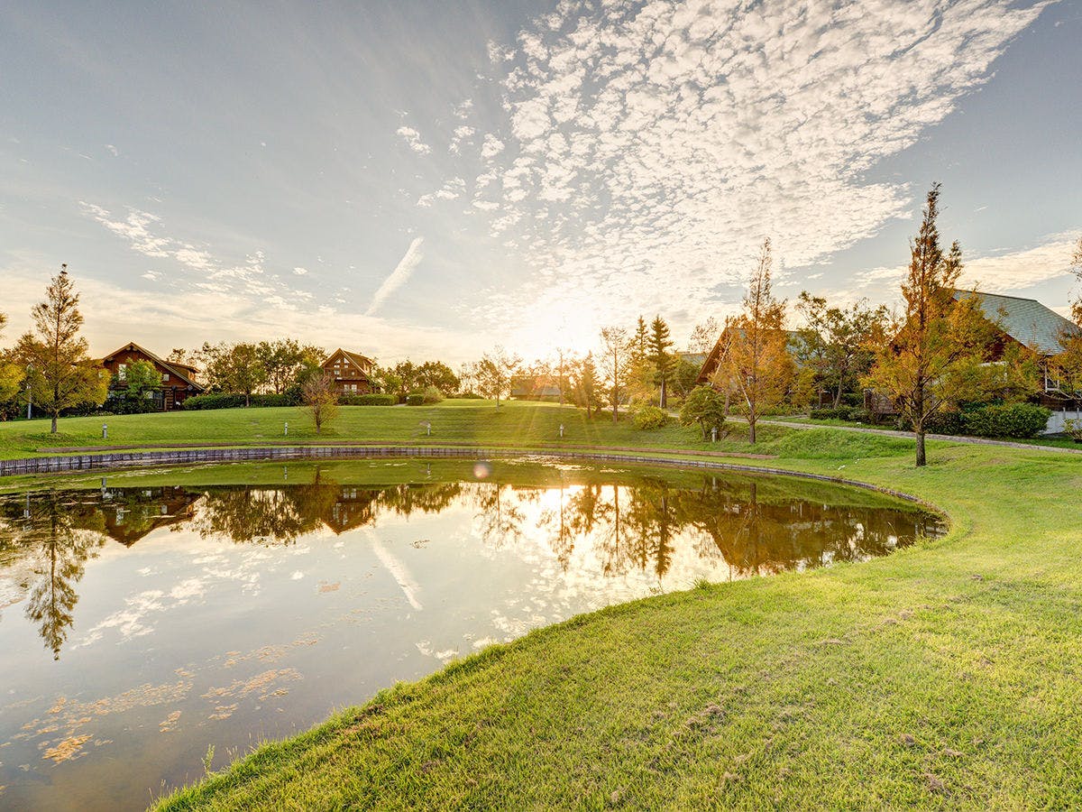 夕陽100選に選ばれた景色に溶け込む