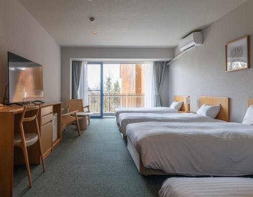 *【本館4ベッド一例】