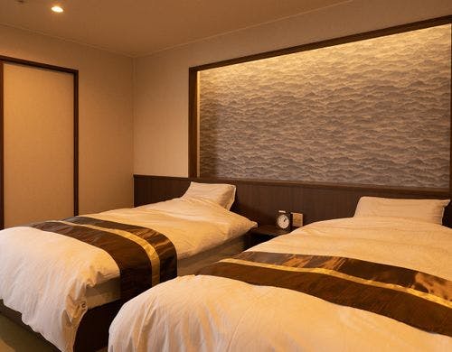 半露天風呂付き客室の和室