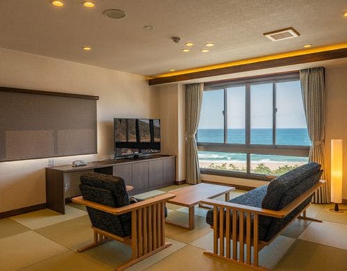 半露天風呂付き客室のお風呂　７階