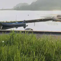 久美浜湾西側からカントリークラブを望む