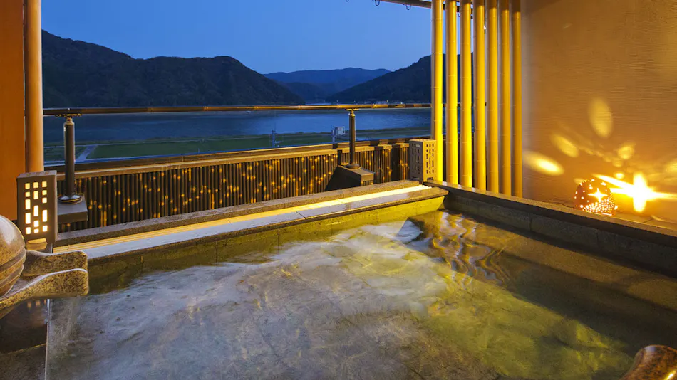 Kawaguchiya Kinosaki Riverside Hotel