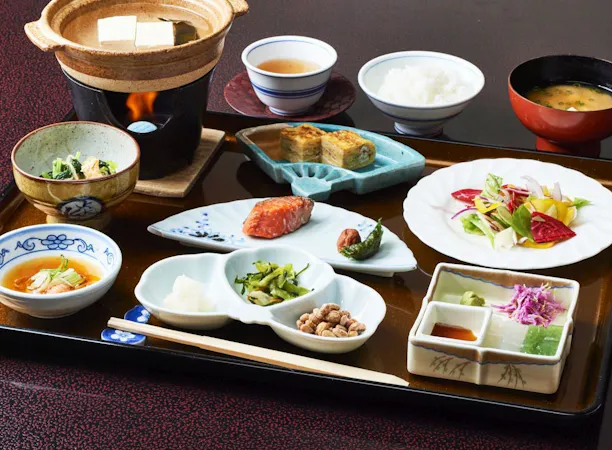 【朝食】和食膳(一例)