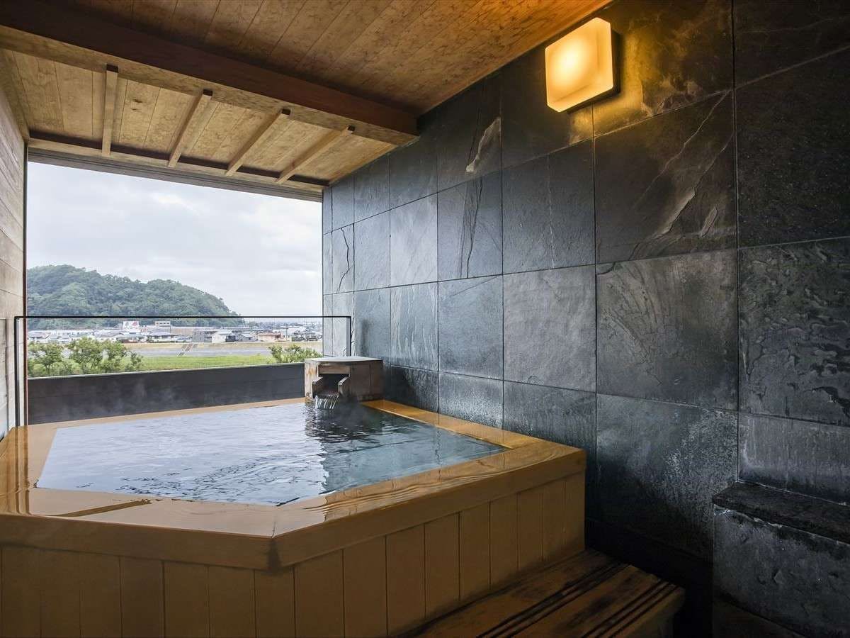 富嶽はなぶさ