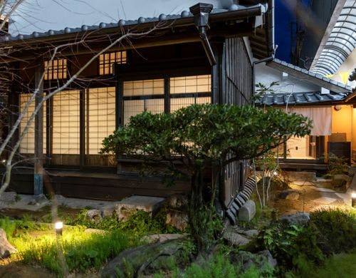 霞kasumi　エントランス夜景