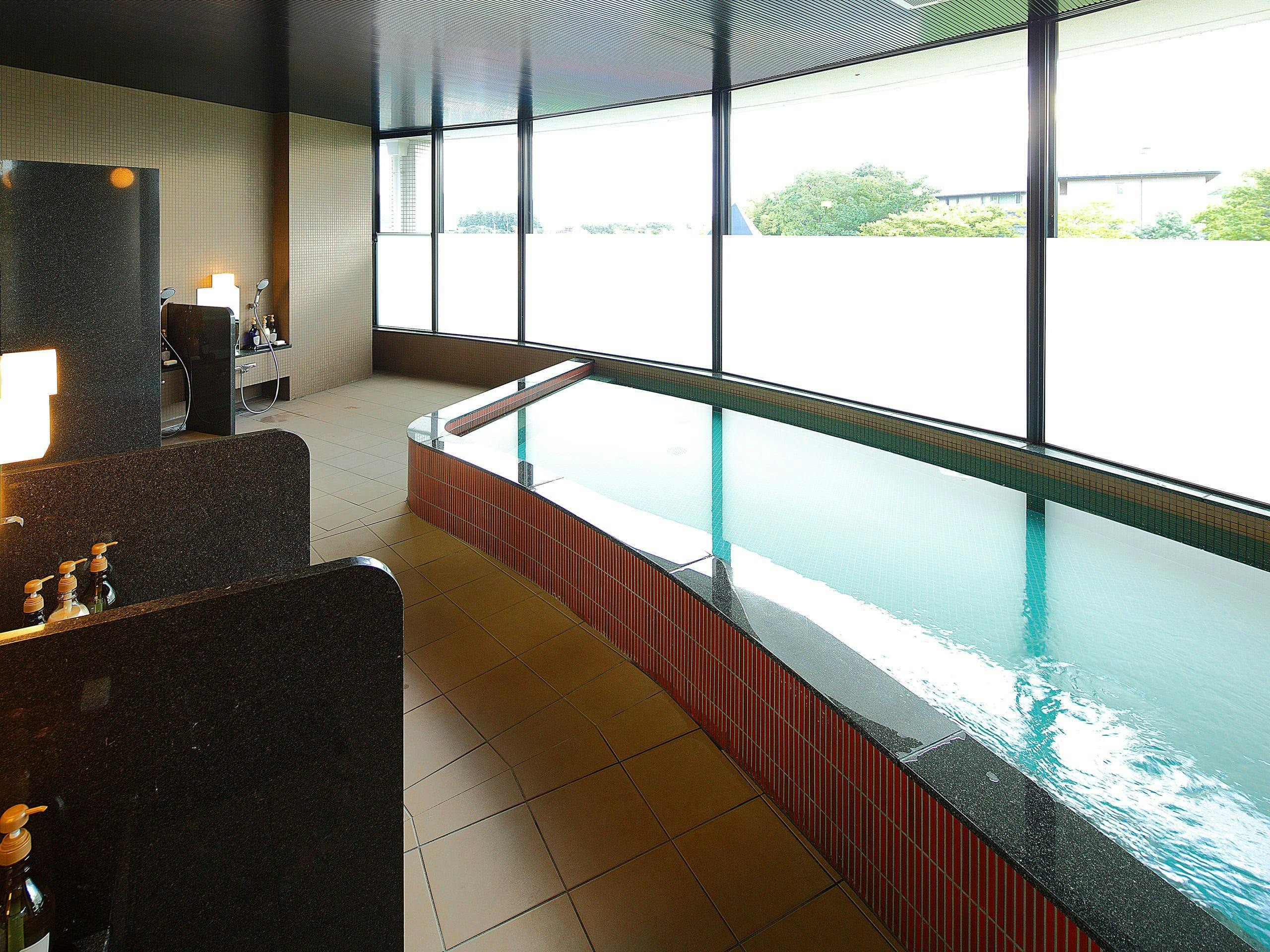 ห้องอาบน้ำสาธารณะ