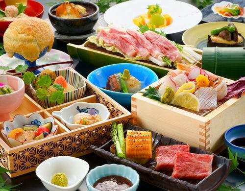 紅舎宮での夕食