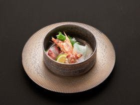 全室離れの温泉宿　久邸