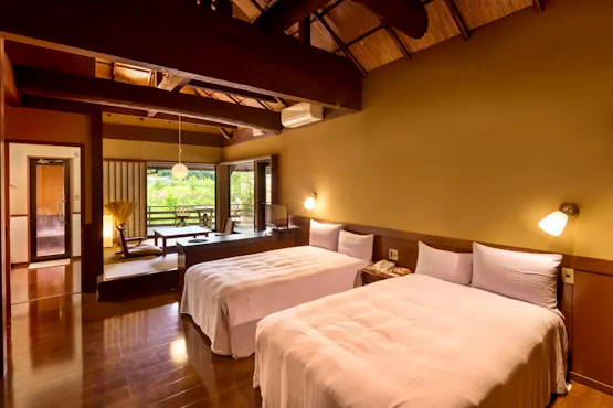 【ห้องสไตล์ญี่ปุ่นและตะวันตกแบบเตียงคู่ / พร้อมโต๊ะโคทัตสึ】กึ่งกลางแจ้ง - แยกออก