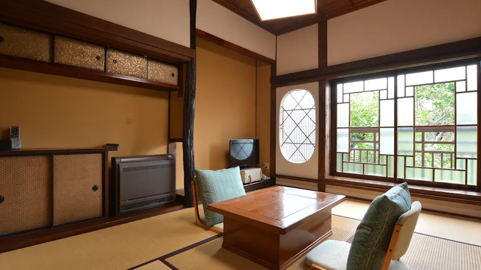 Yoshino Ryokan, a National Registered Tangible Cultural Property Inn, Hitoyoshi Onsen