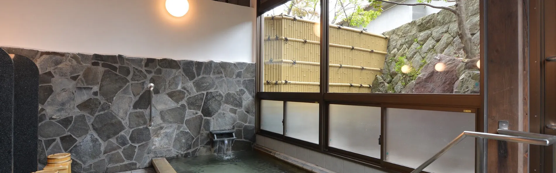 国登録有形文化財の宿 人吉温泉 芳野旅館