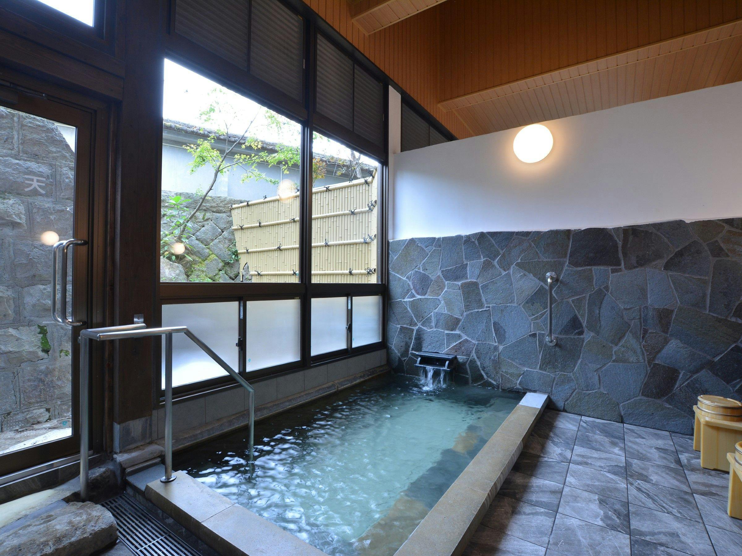 国登録有形文化財の宿 人吉温泉 芳野旅館