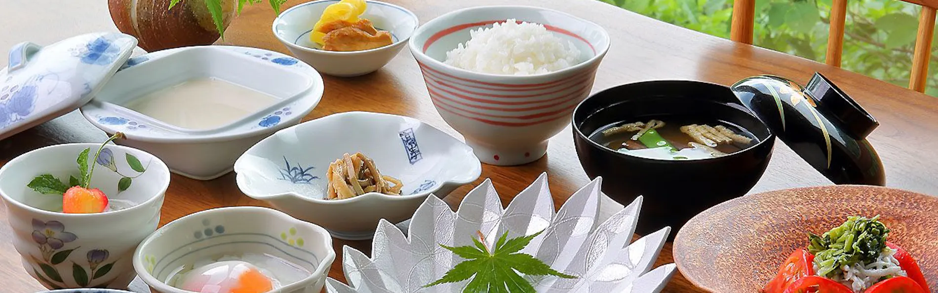 高湯温泉 旅館ひげの家