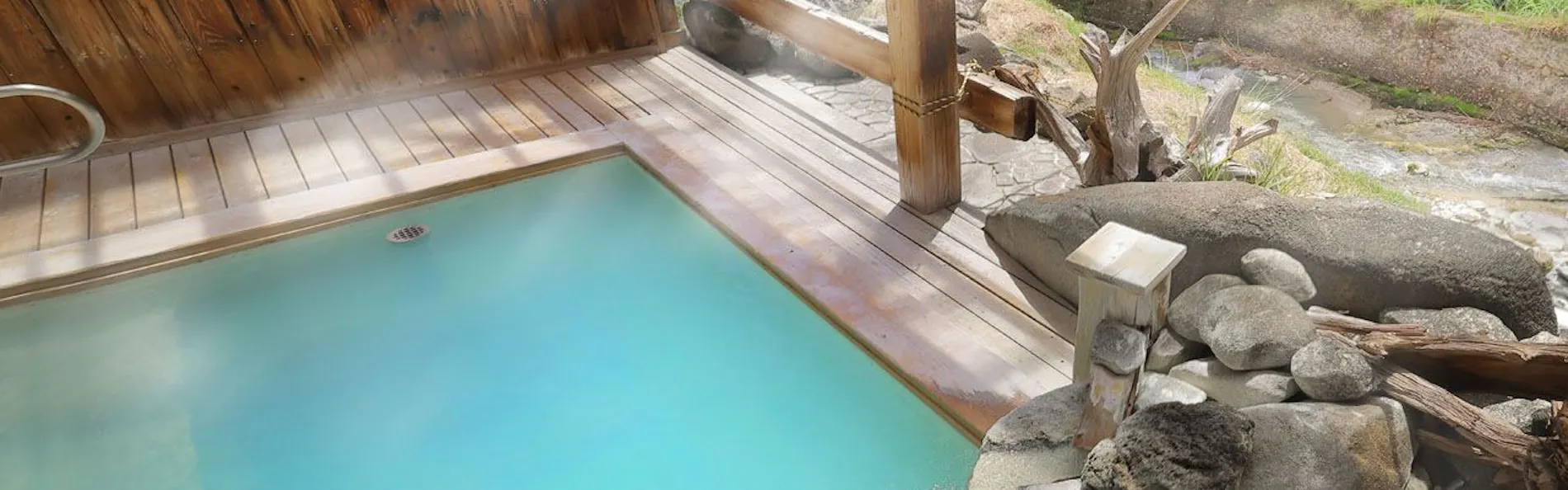 高湯温泉 旅館ひげの家