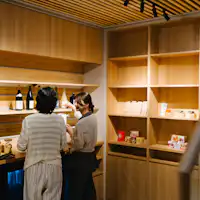 เลานจ์รวมทุกอย่าง