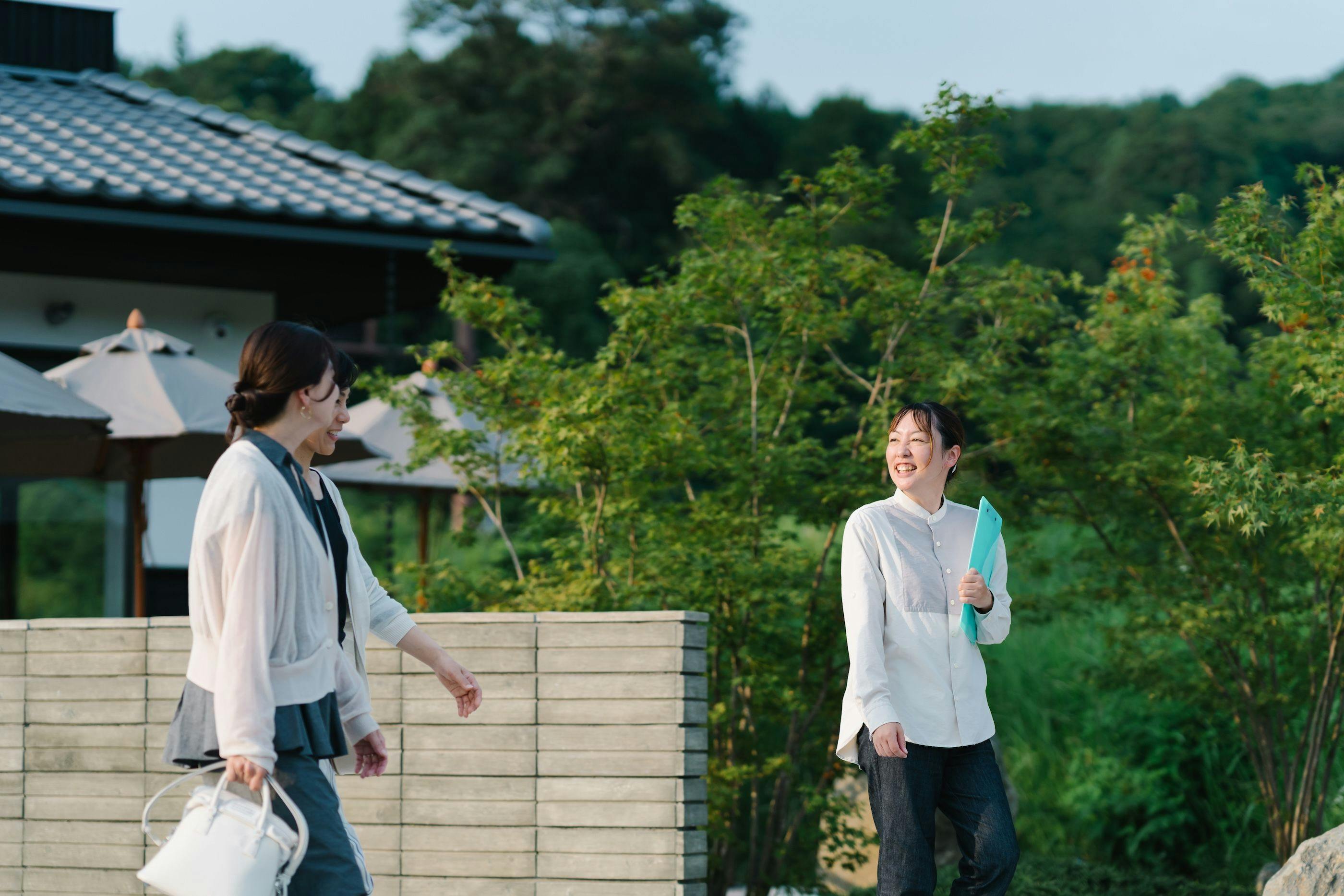 แผนที่พักพร้อมไกด์นำเที่ยวอาสุกะ