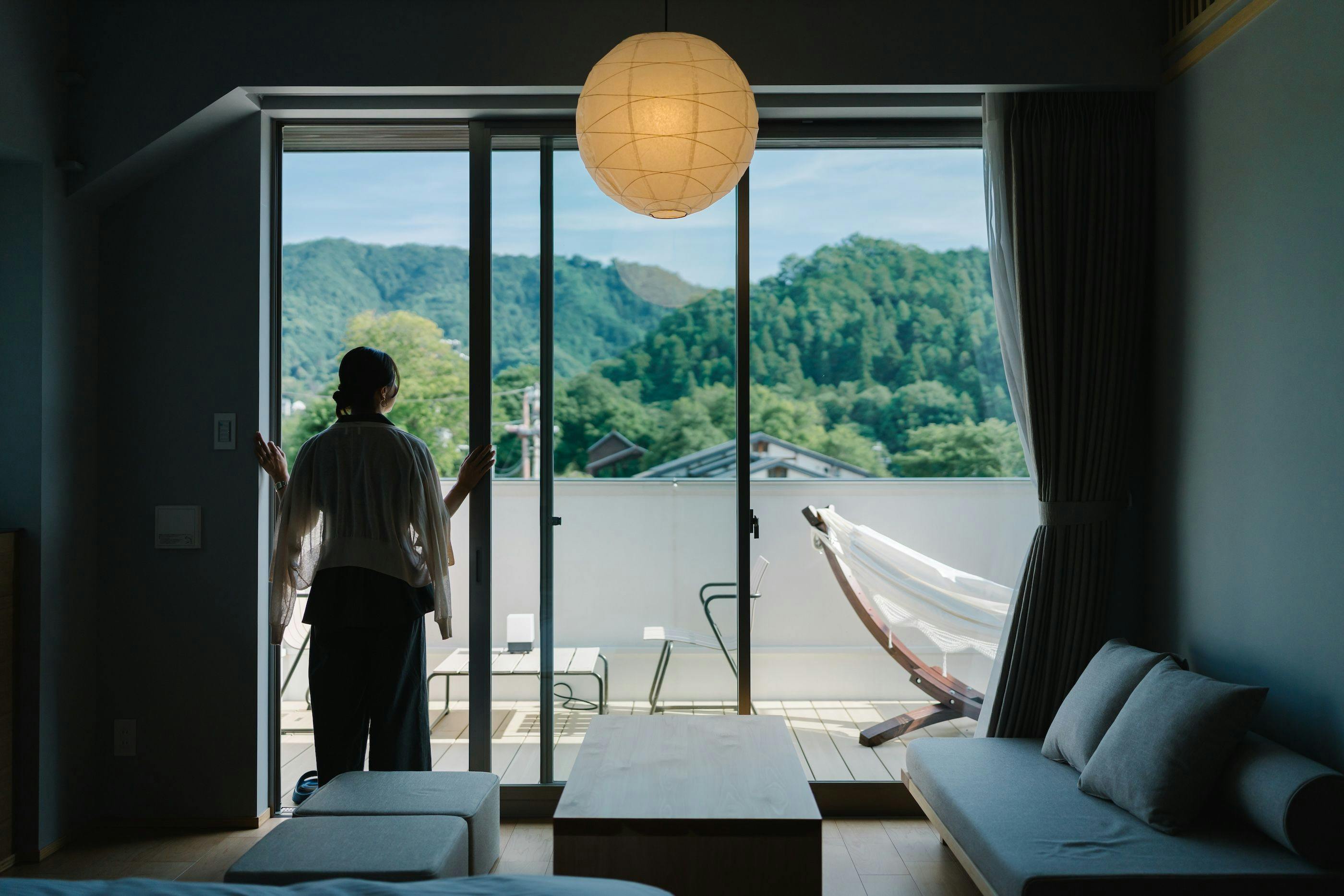 ผ่อนคลายไปกับธรรมชาติอันอุดมสมบูรณ์ของอาสึกะ