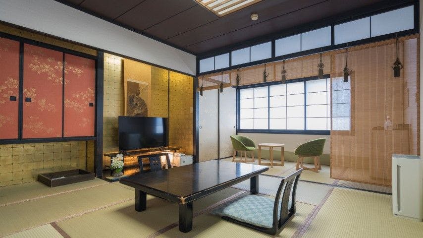 川辺のせせらぎ