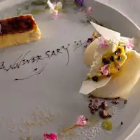 ฉลองวันครบรอบกับคนสำคัญของคุณ