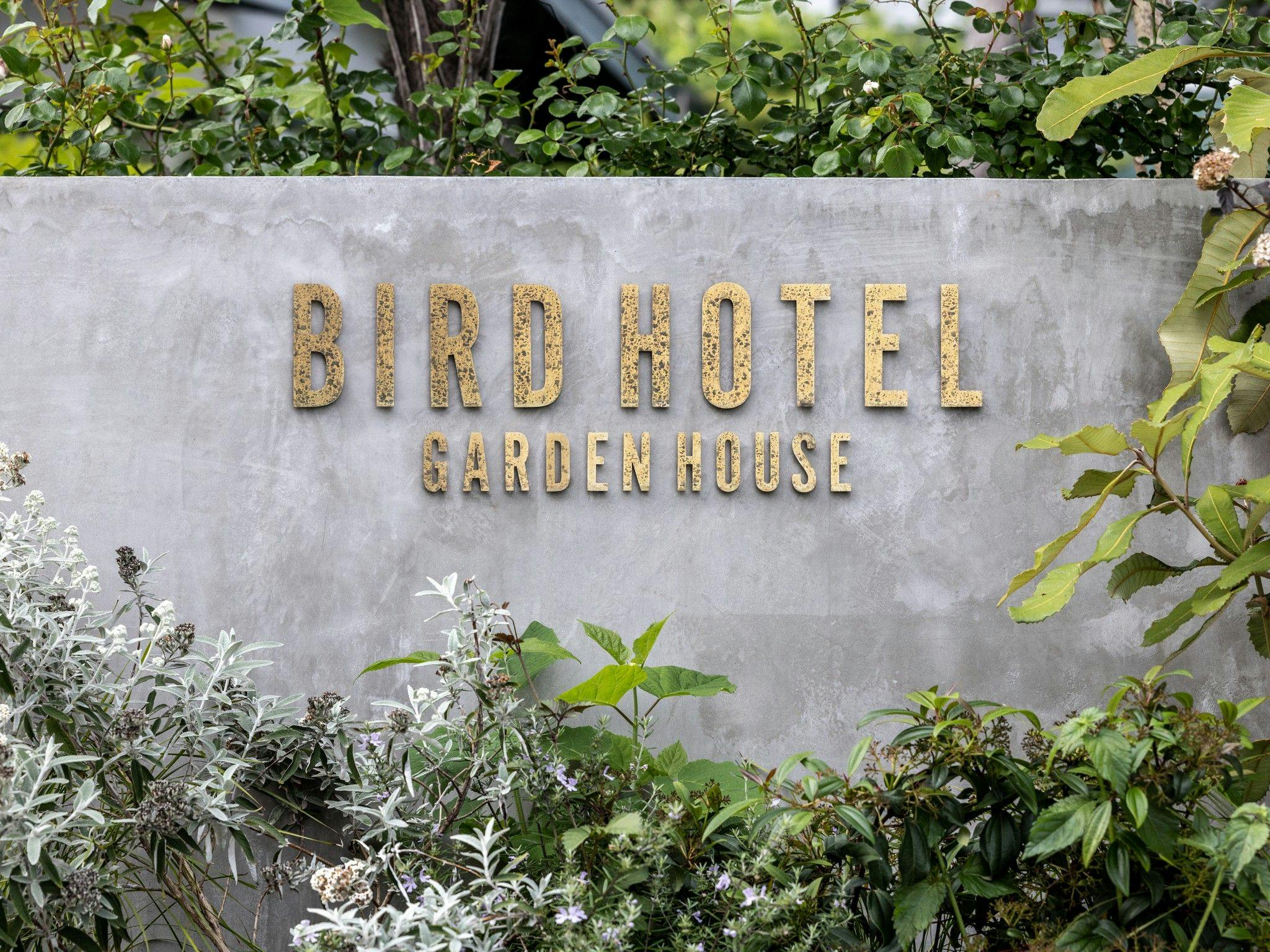 BIRD HOTEL